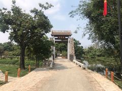 景观位-御霞苑泥烩鸡休闲农庄