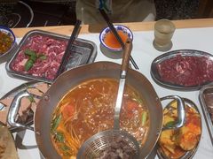 -王奋斗贵州酸汤牛肉火锅