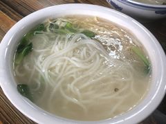 -金家小金碗云南过桥米线