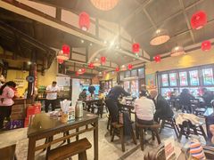 -富正毅三下锅·湘西韵味(天门山索道店)