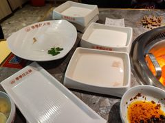 -季季红火锅(青山湖万达店)