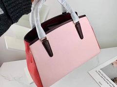 -COACH蔻驰(华润万象城店)
