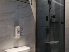 -悦致酒店(长沙黄兴路步行街南门口地铁站店)