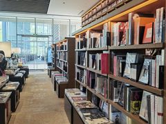 -茑屋书店(天目里店)