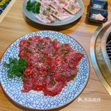 清河沉浸吃肉的快乐来咯！