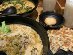 -云味馆过桥米线(皇庭广场店)