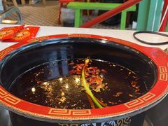 -钢管厂五区小郡肝串串香(奥克斯广场锦城万达店)