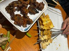 -京狮炙燥·精酿烧烤(首经贸店)