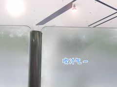 -正佳冰河湾真冰滑冰场