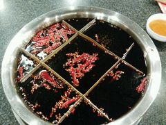 -邓莽子老火锅(中兴路总店)