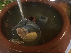 -小锅巴纳西餐厅