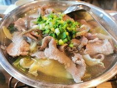 -肖四女乐山跷脚牛肉(世博源店)