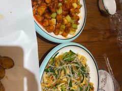 -东来菜馆•手抓海鲜家常菜•海鲜锅贴(鸽子窝店)