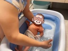 -秋歌护理·月嫂·育儿嫂(浦东医院店)