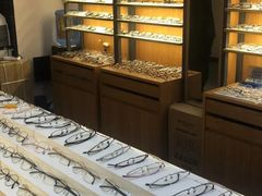-优医视平价眼镜超市蔡司依视路折扣(小马厂店)