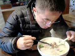 -鸭味先老鸭粉丝馆(瑞金路二号四号小区店)