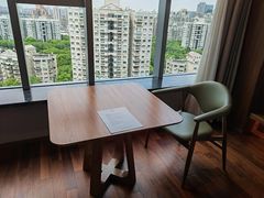 -上海虹桥祥源希尔顿酒店