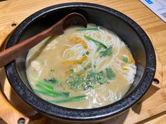 -勺子米线·云南传统小吃市集(四方街店)