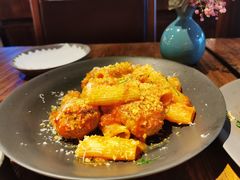 直通心粉配肉丸-Carbon莫卡哆·意大利复古集市餐厅(杭州大厦店)