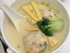-品海楼·大连海胆锅贴馆(东港店)