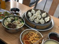 -清真老铁家灌汤包