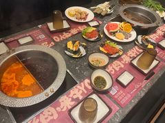 -牛YO寿喜烧·铁板烧和牛火锅自助(市府恒隆店)