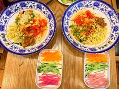 -陕味食族油泼面·小炒盖码面(双榆树店)