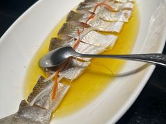 -铜锣湾·有麝自然香(渝北财富中心店)
