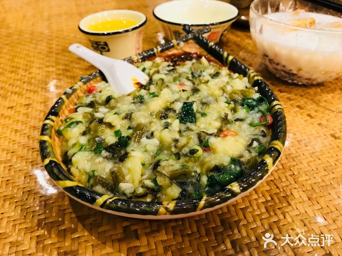 帕莎傣版纳餐厅水腌菜老奶洋芋图片