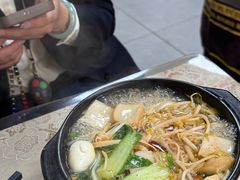 -砂锅米线