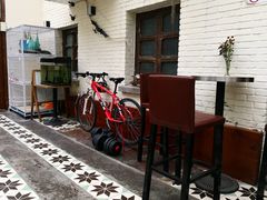 -两棵枇杷树