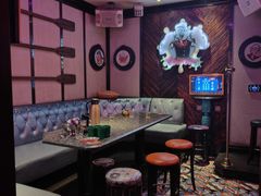 -UK派对KTV(日月广场店)