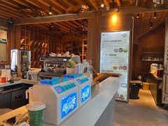 -比顿咖啡(和顺古镇店)