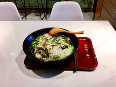 -蒙小妹骨汤饭.米线(新光路店)