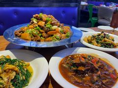 -俭寨大盘鸡·缸子肉·小公鸡·新疆菜(云通店)