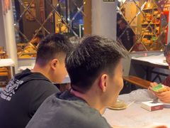 -老街烧烤大排档·地道湖北菜·龙虾馆(汉口火车站店)