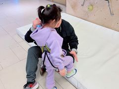 -ROCKPLUS攀岩馆(环宇城店)