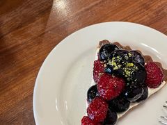 莓果塔-black rainbow coffee