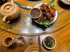 -亮欢寨酸汤鱼(沙冲路店)