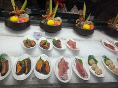 -雍容荟活波龙自助餐(IFS黑金店)