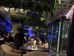 -OZONE 顶楼酒吧(香港丽思卡尔顿酒店)