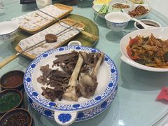 -哈啾嗨·新概念蒙餐(红星新城店)