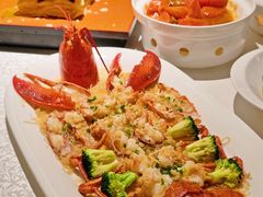 蒜蓉波士顿龙虾-维园悦谱·海派家常菜(乌鲁木齐南路店)