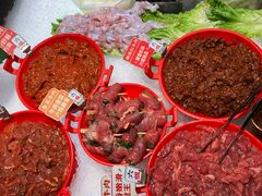 -成都你六姐·牛肉冒菜(信泰中心商场店)