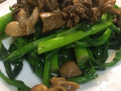 菜心炒鸡杂-醉贤居