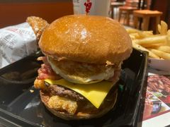-The Habit Burger Grill 哈比特汉堡(复兴soho店)