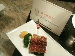 -半岛翡丽海鲜自助餐厅(观风亭店)