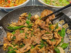 -费大厨辣椒炒肉(黄兴中心广场店)