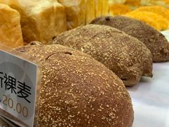 -赫斯提亚面包&咖啡店