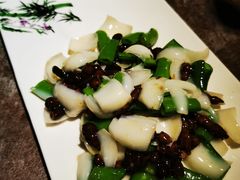 丝路三宝-贯贯吉·清真餐厅(浙江中路店)